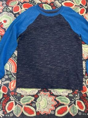 Cat & Jack Boys Navy Body Blue Raglan Long-Sleeve Tee